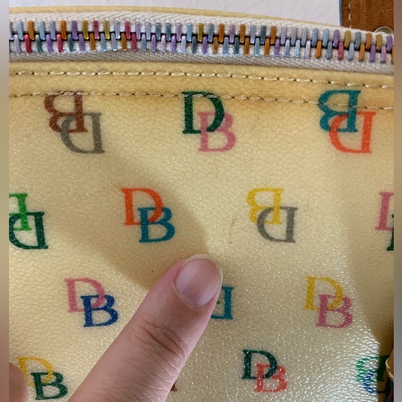 Dooney & Bourke monogram colorful purse - Picture 4 of 9